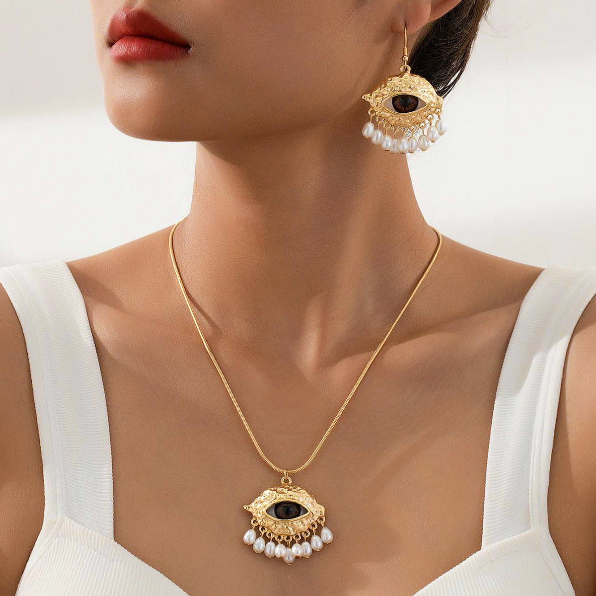 Vienna Verve Baroque Pearl Jewelry Set for Elegant Women