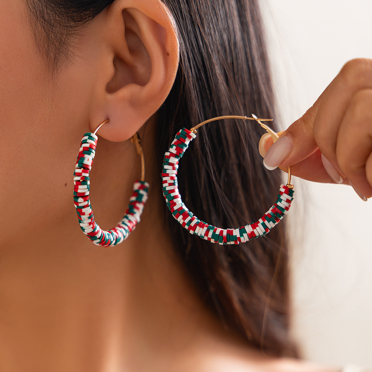 Planderful Christmas Ring Earrings Vienna Verve Santa Pendant For Women Contrasting Color Holiday Jewelry