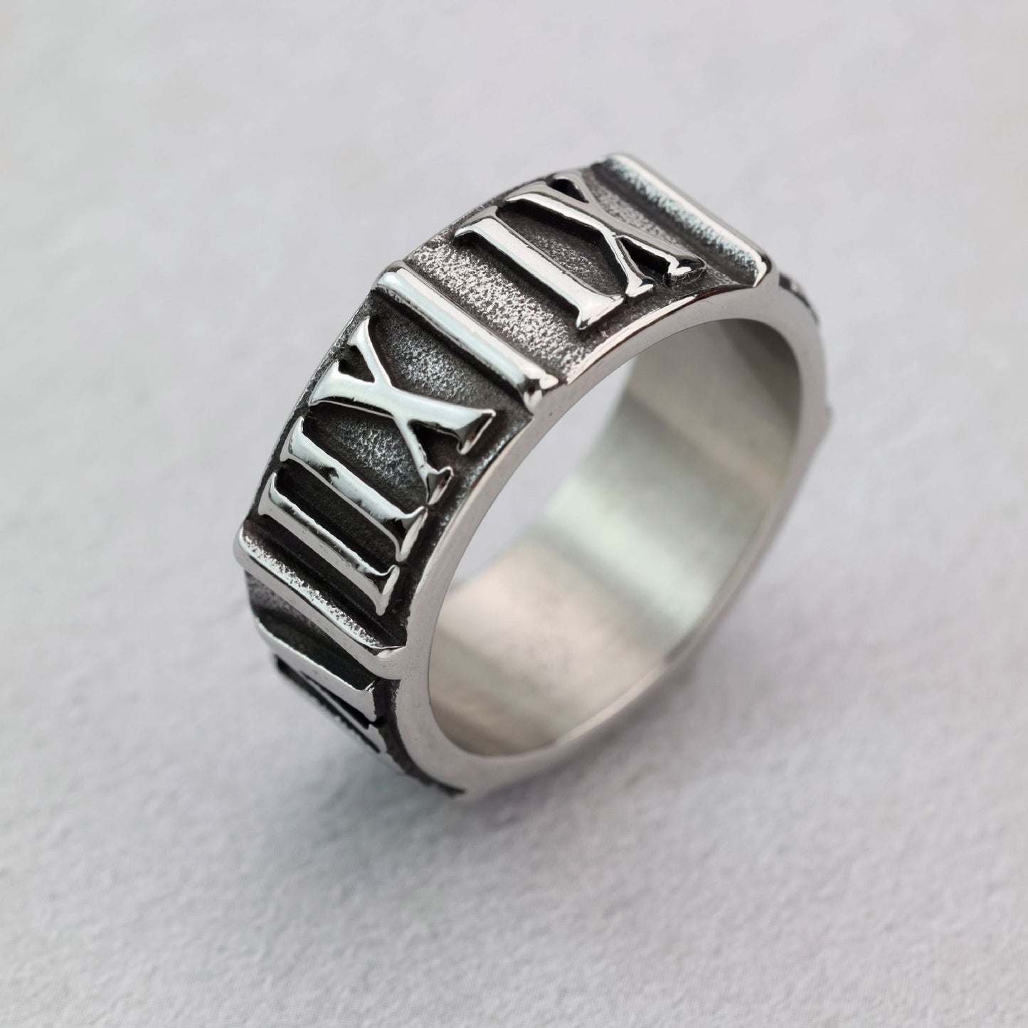 Planderful Bold Retro Stainless Steel Ring With Ancient Roman Digital Relief Pattern For Men And Women