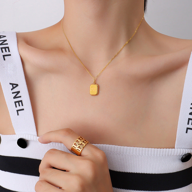 Golden Square Double Letter Pendant Choker Necklace - Women's Titanium-plated Clavicle Chain