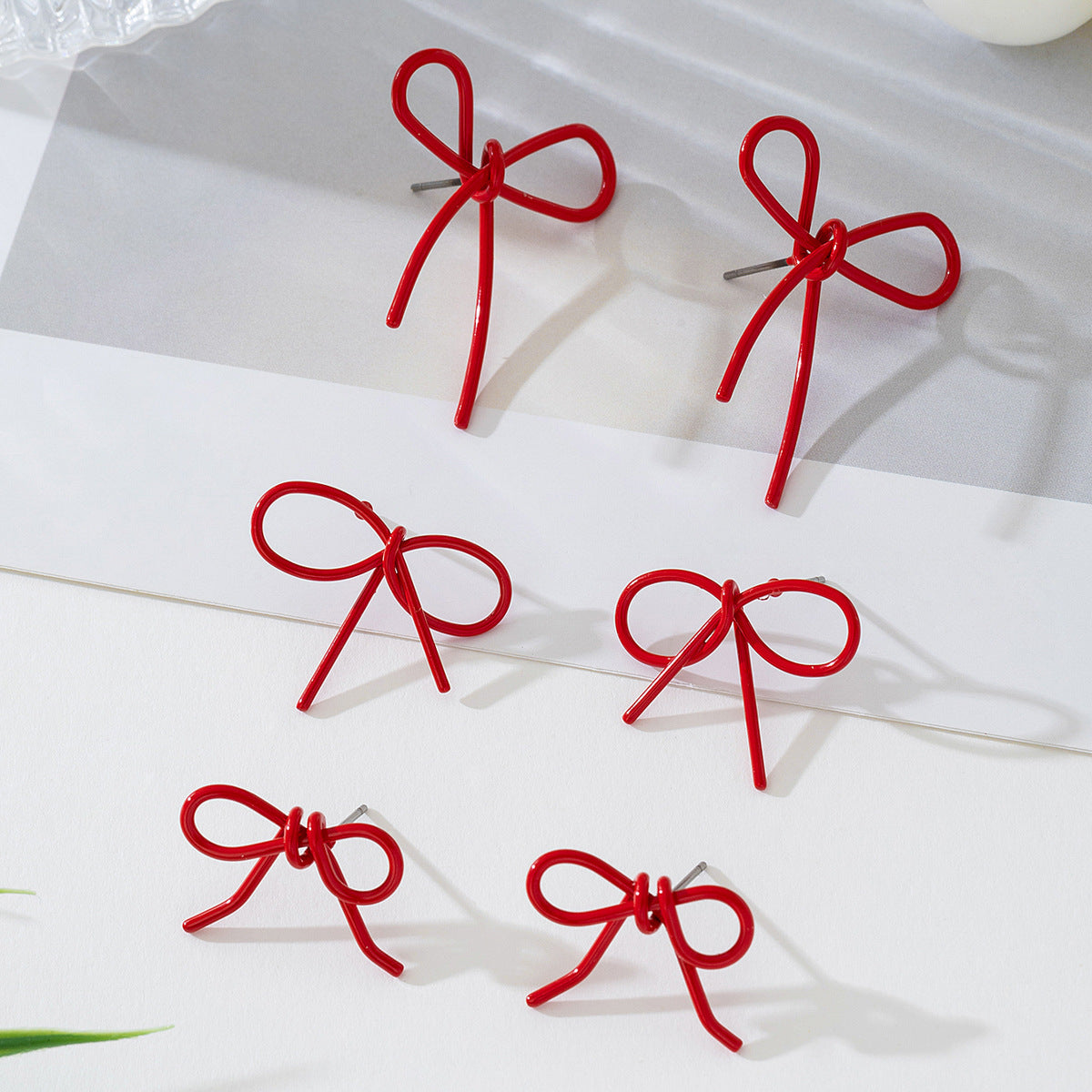 Planderful Vienna Verve Earrings – Elegant Alloy Bow Design