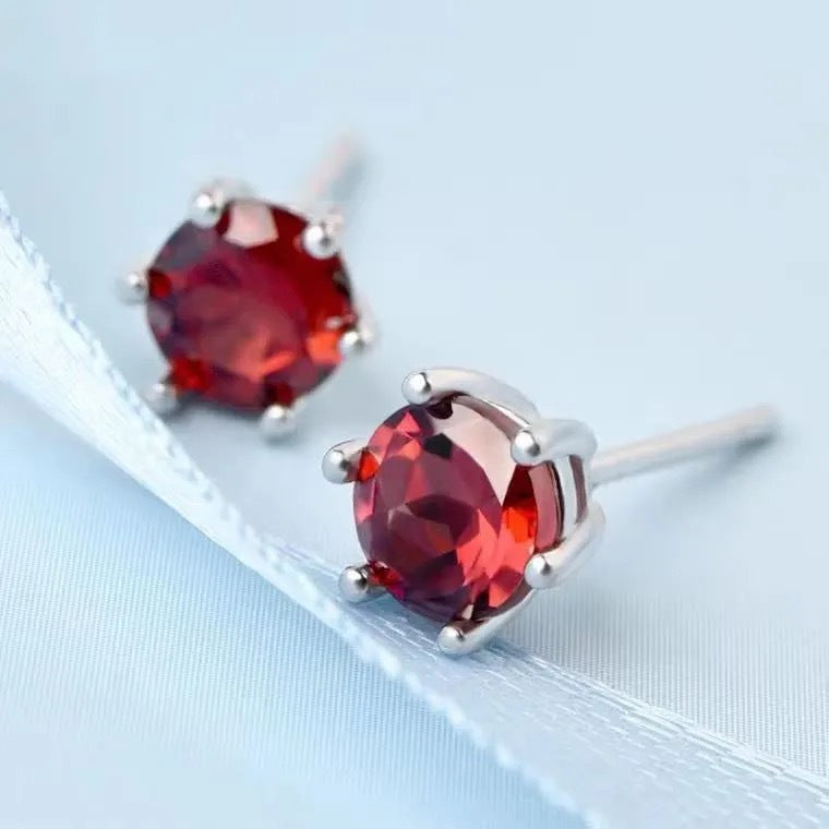 Garnet Six-Prong 925 Silver Stud Earrings