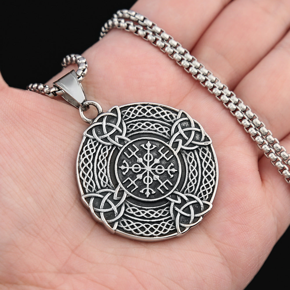 European and American New Wholesale Viking Celtic Knot Necklace for Men
