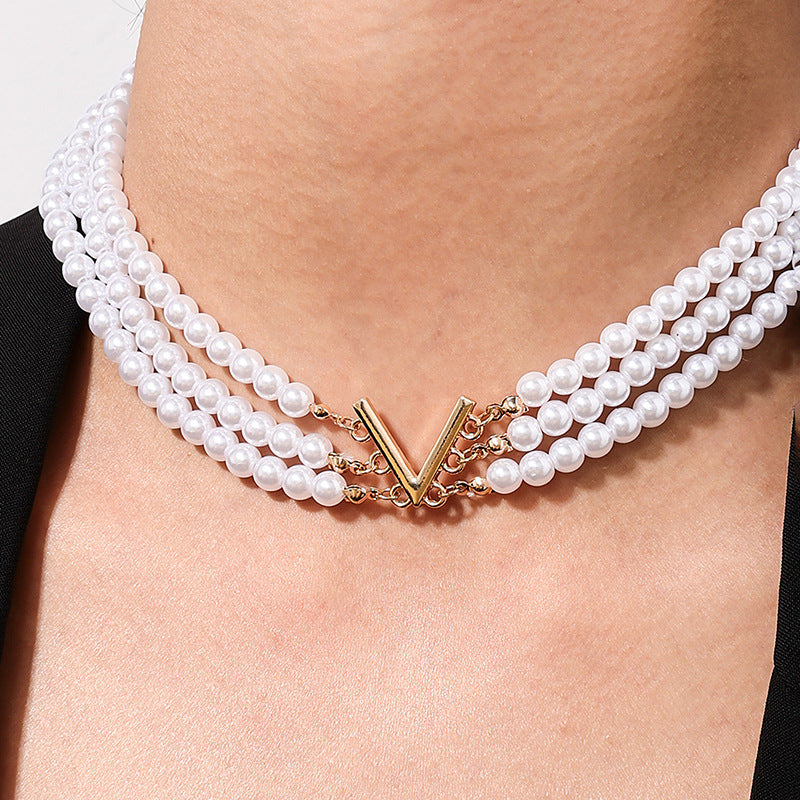 Fashion Statement: Verve Vienna V-Neck Pearl Necklace - Trendy Wholesale Jewelry