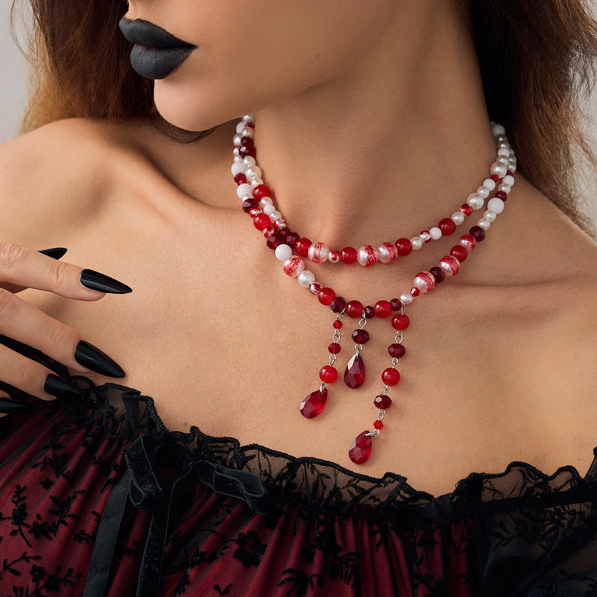 Gothic Pearl Blood-Drip Fringe Necklace