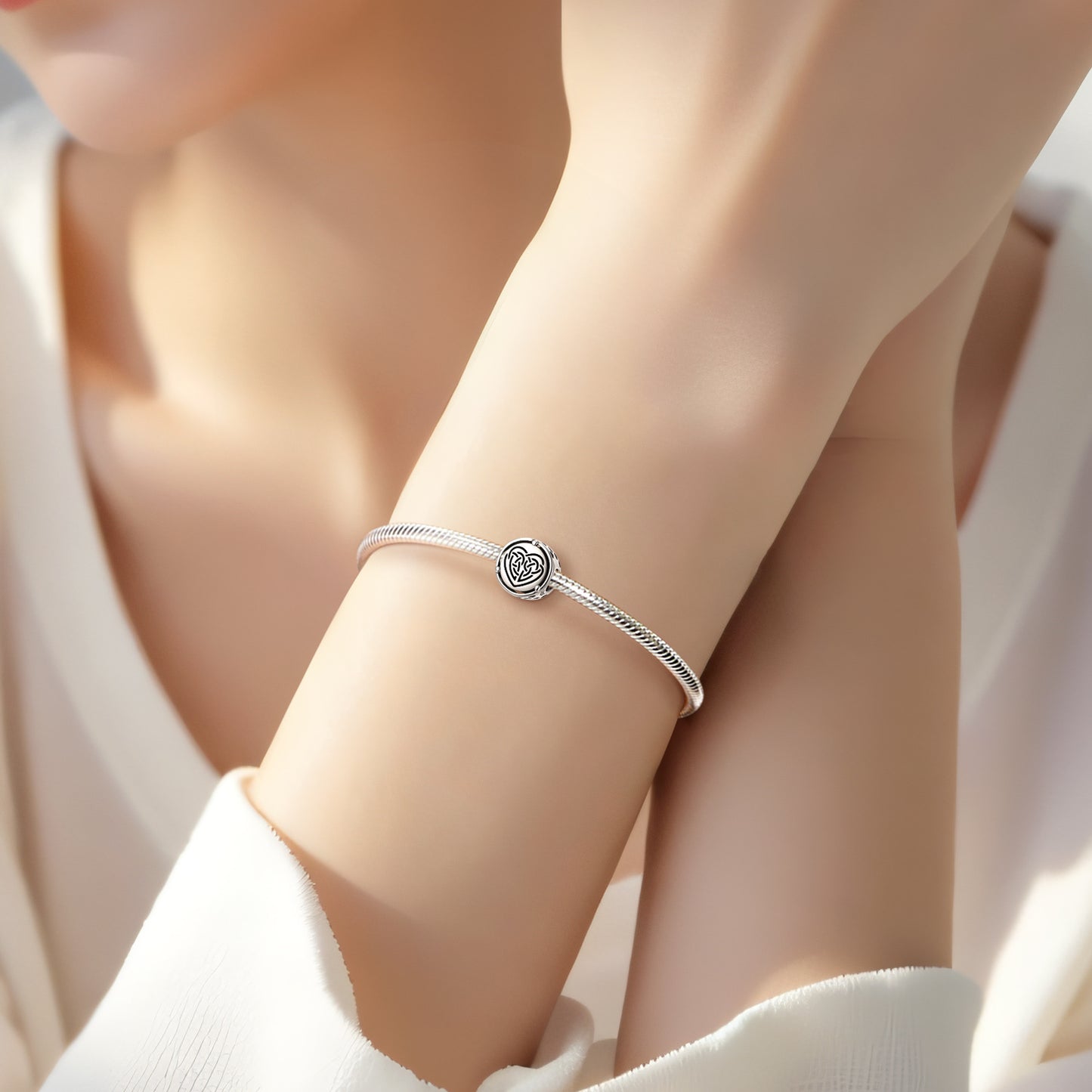 Planderful Jewelry Celtic Motherhood Knot Sterling Silver Beaded Bracelet Beading Pendant