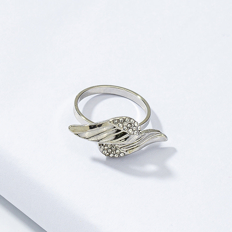 Luxurious European-American Summer Accessories: Angel Wings Diamond Ring - Vienna Verve Collection