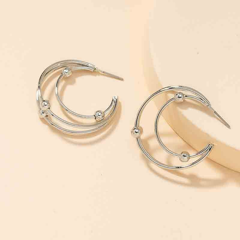 Exaggerated Metal C-Shaped Earrings with Cross-Border Style
