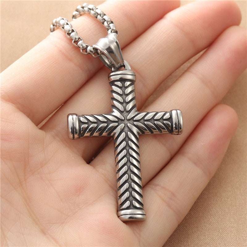 Personalized Titanium Steel Twisted Cross Pendant Necklace for Men - Retro Punk Style