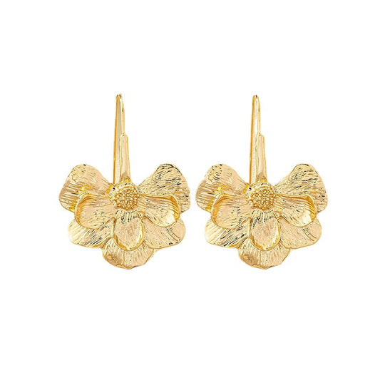 Elegant Floral Textured Stud Earrings - Vienna Verve Collection