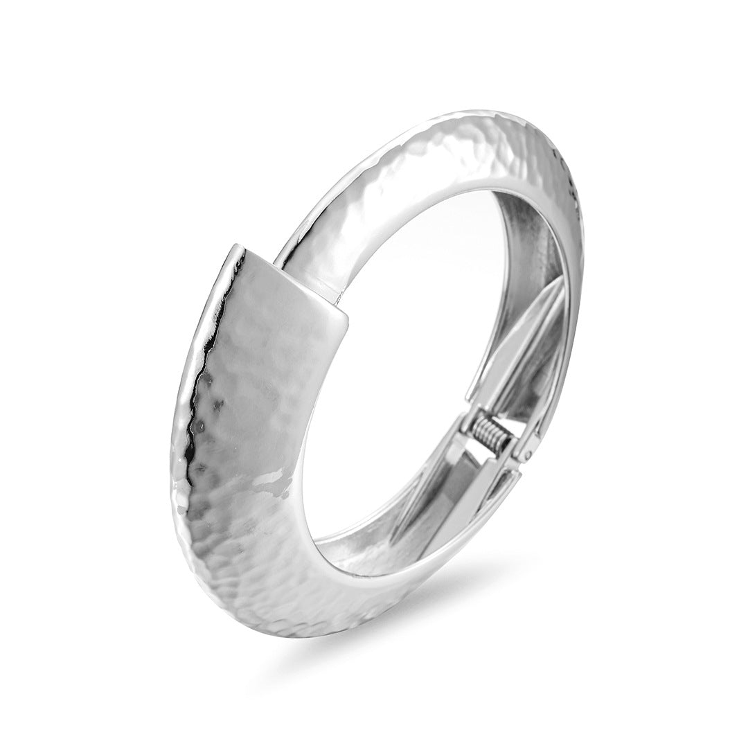 Planderful Vienna Verve Bracelet – Exaggerated Wide-Sided Design