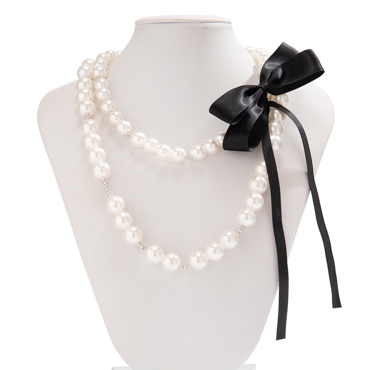 Retro Beaded Necklace with Imitation Pearl and Bow Accent