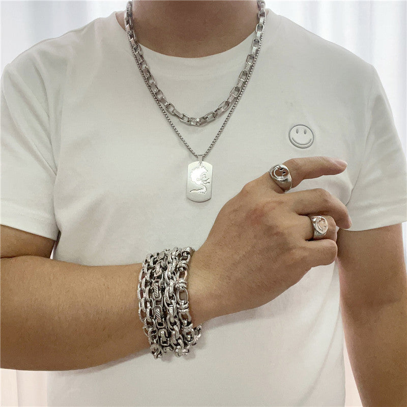 Personalized Retro Titanium Steel Wolf Pendant Necklace for Men - Trendy Sequined Design