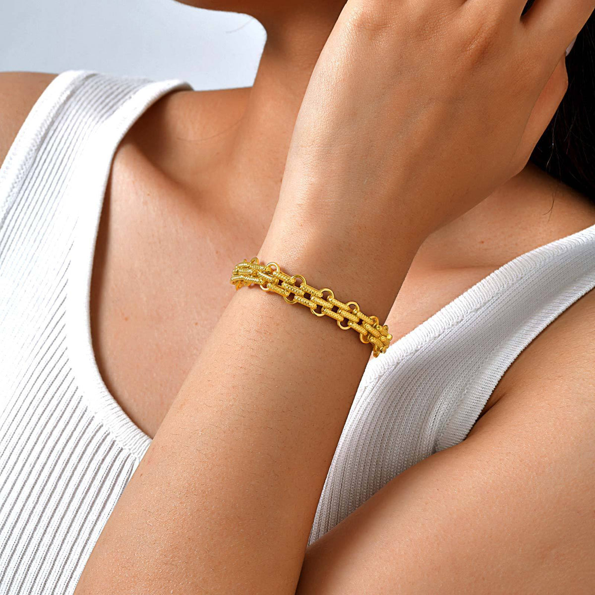 Unisex Design – Stainless Steel Embossed Strap Bracelet