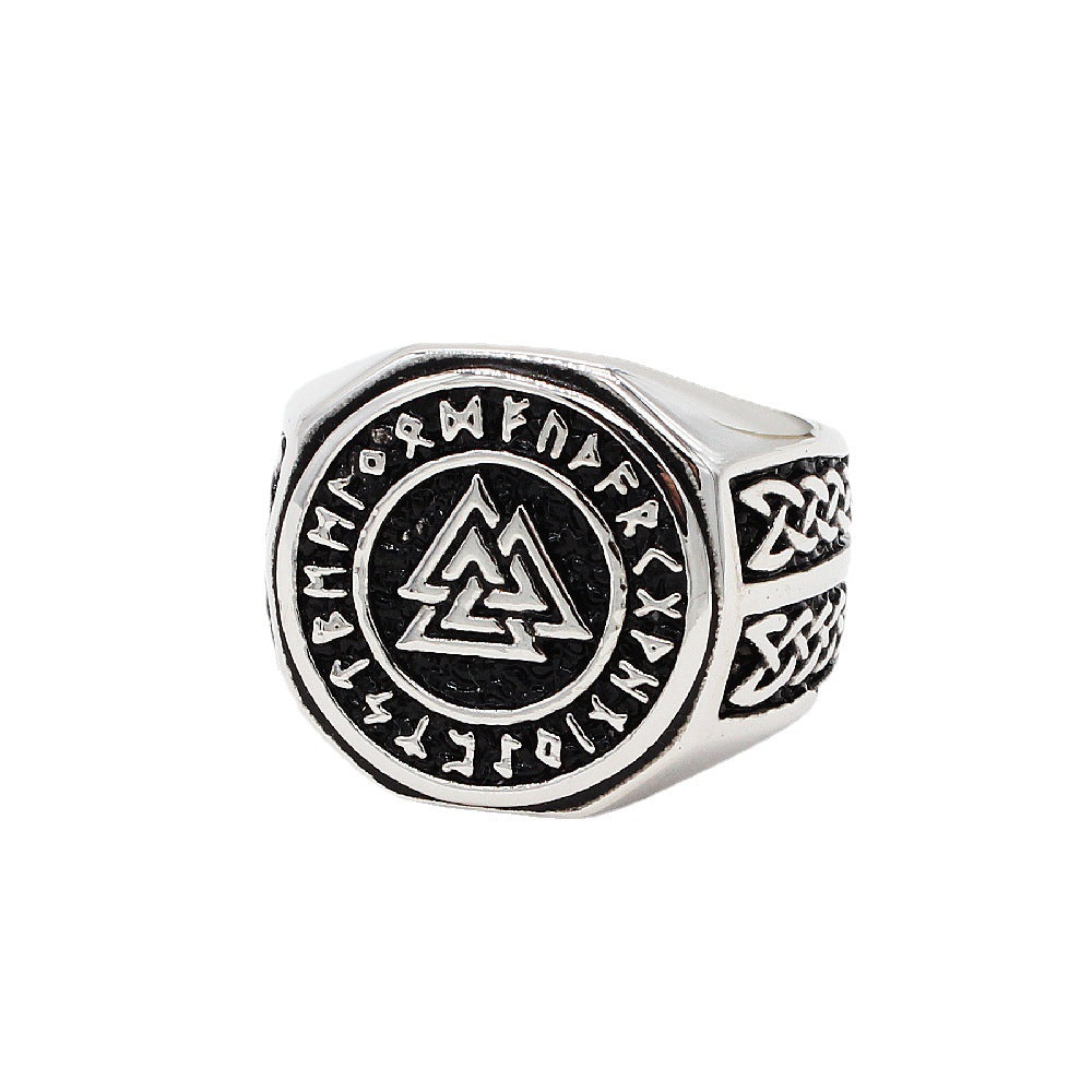 Men's Retro Triangle Titanium Steel Ring