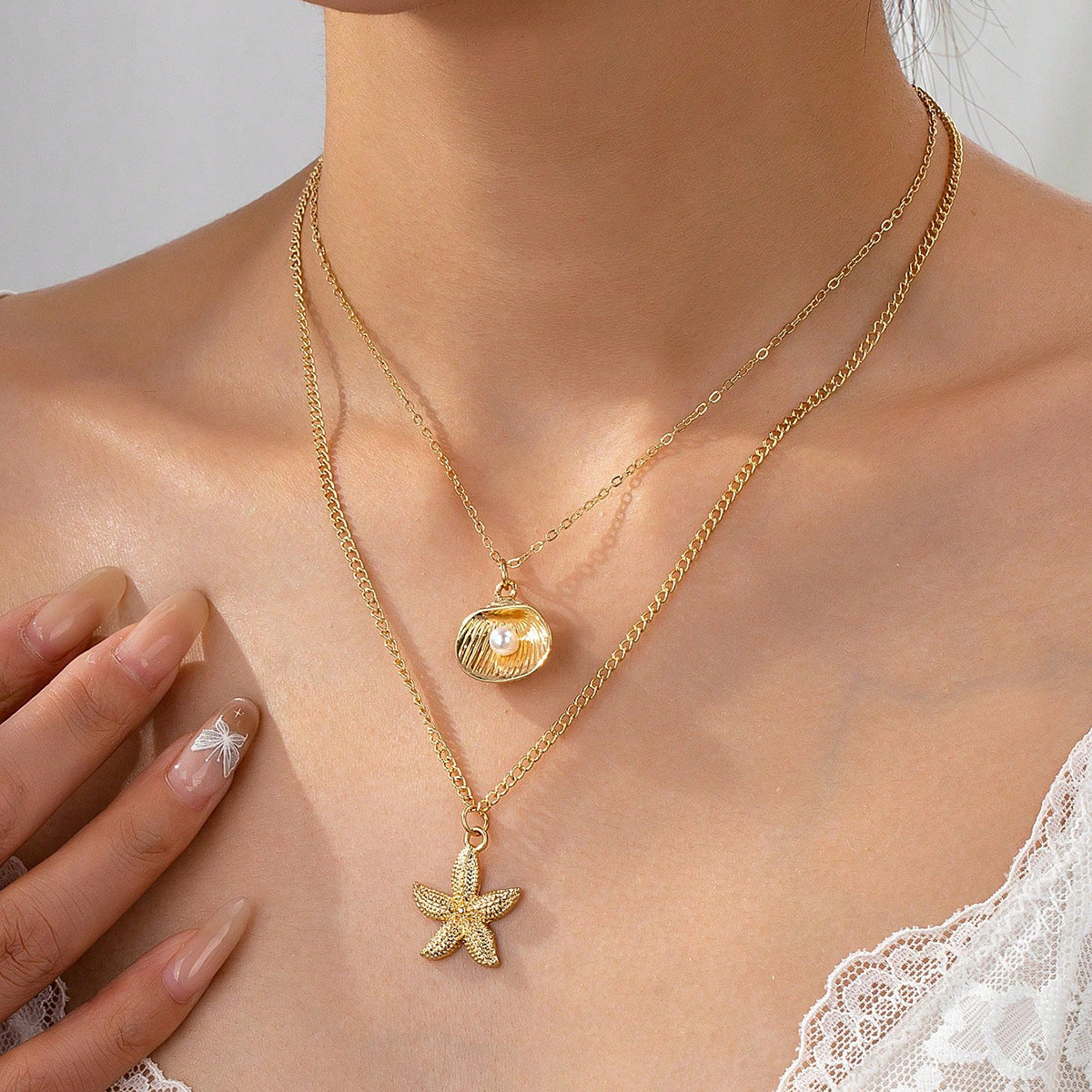 Planderful Vienna Verve Necklace – Fashionable Double-Layer Marine Creature Design