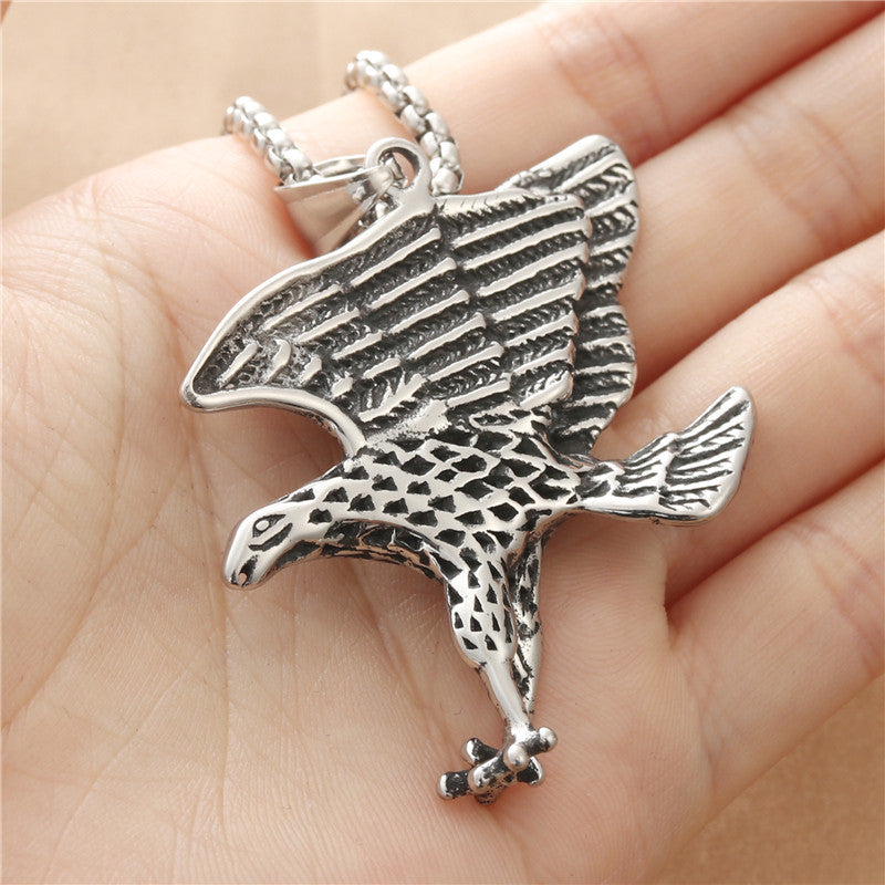 Personalized Punk Eagle Pendant Necklace for Men - Retro Titanium Steel Animal Jewelry