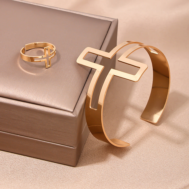 European-American Metal Geometric Bracelet & Ring Set for Women, Elegant Retro Jewelry