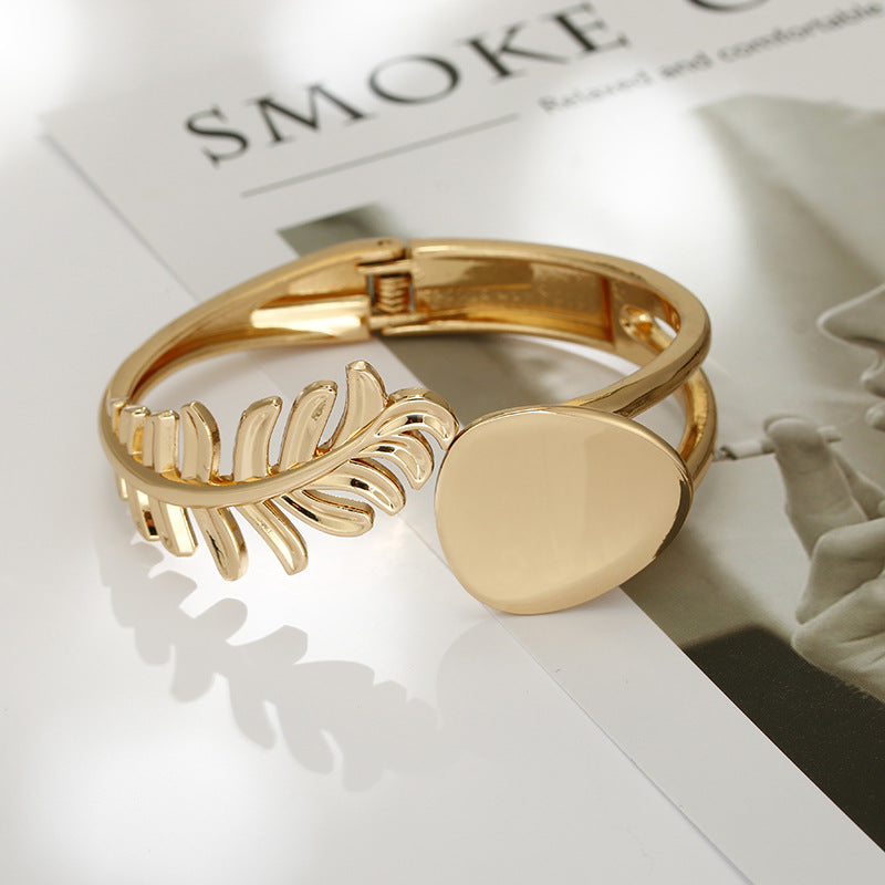 Oval Leaf Asymmetric Bracelet - Vienna Verve Classic Fashion Jewelry