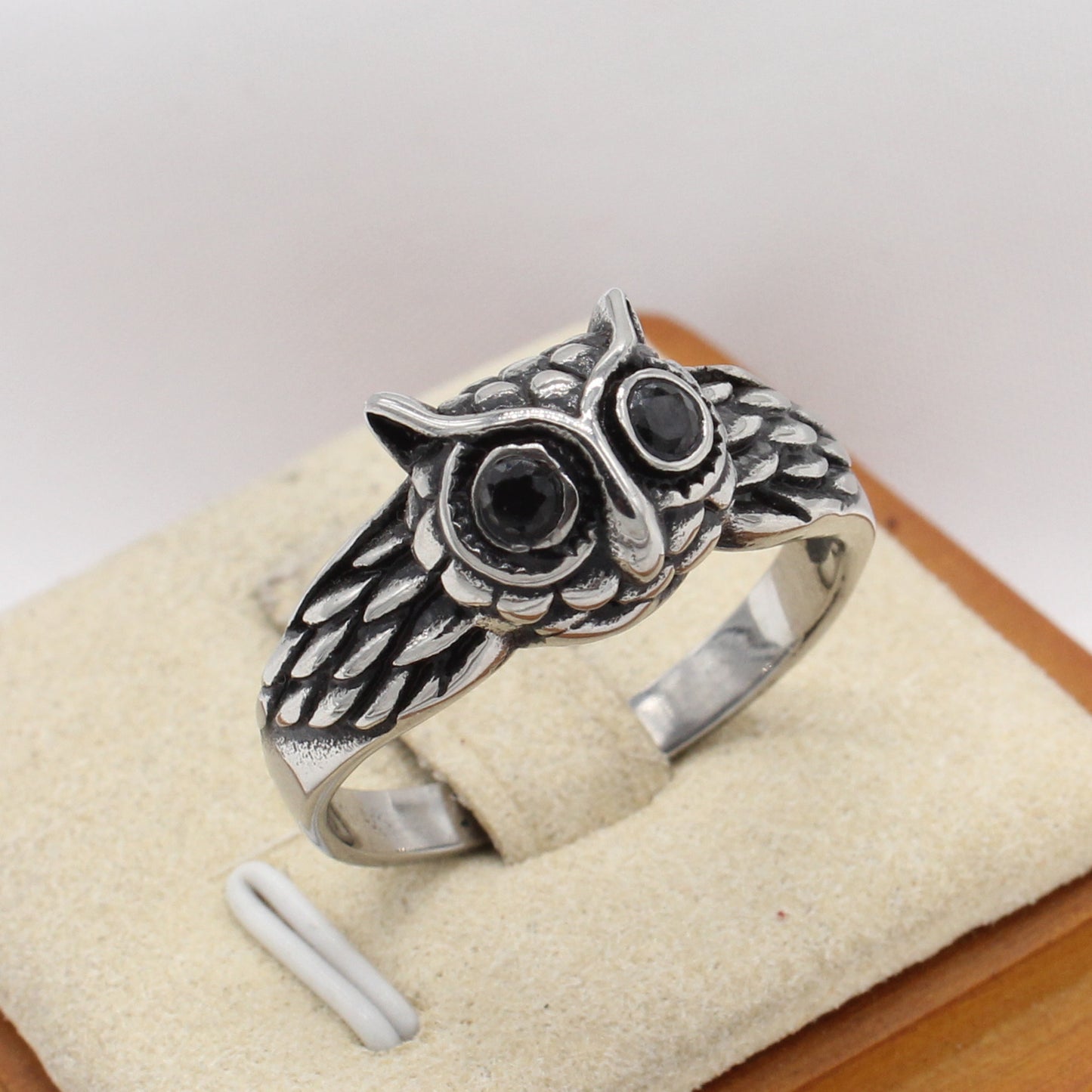 Planderful Everyday Genie Retro Owl Men's Titanium Steel Ring – Customized European and American Style