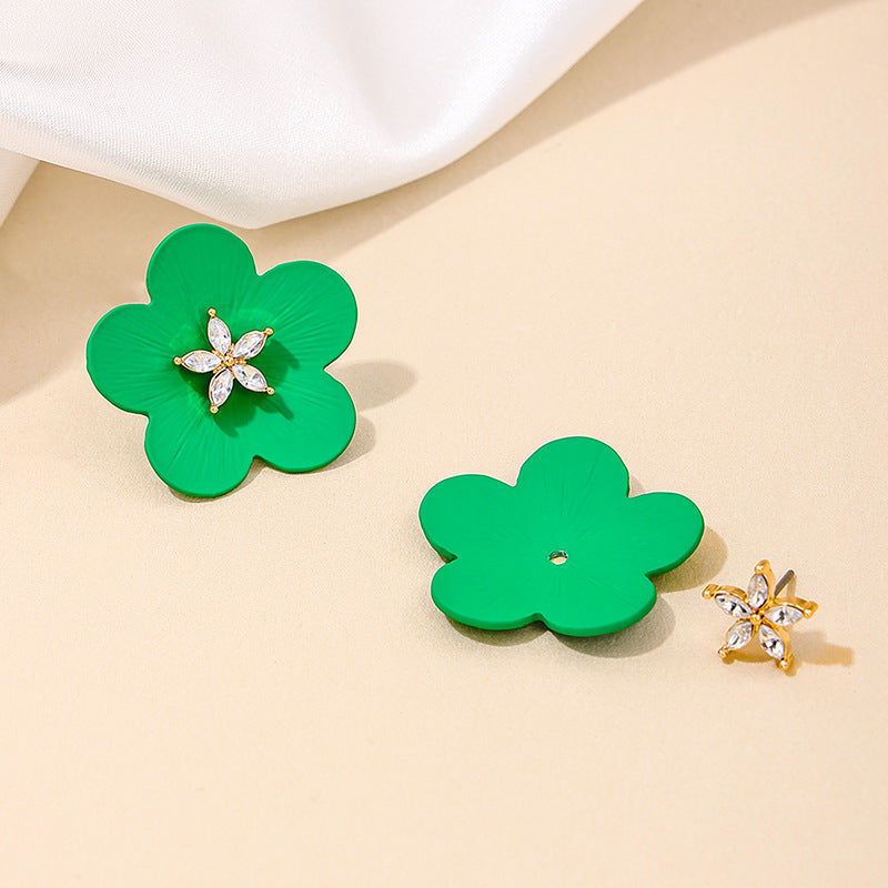 Glimmering Floral Stud Earrings for Stylish Ladies