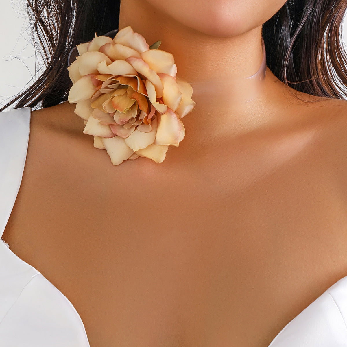 Vienna Verve Spun Silk Necklace with Leather Buckle