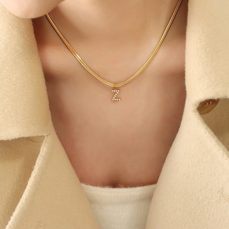 Exquisite Korean Style Zircon Letter Pendant Necklace with Blade Chain