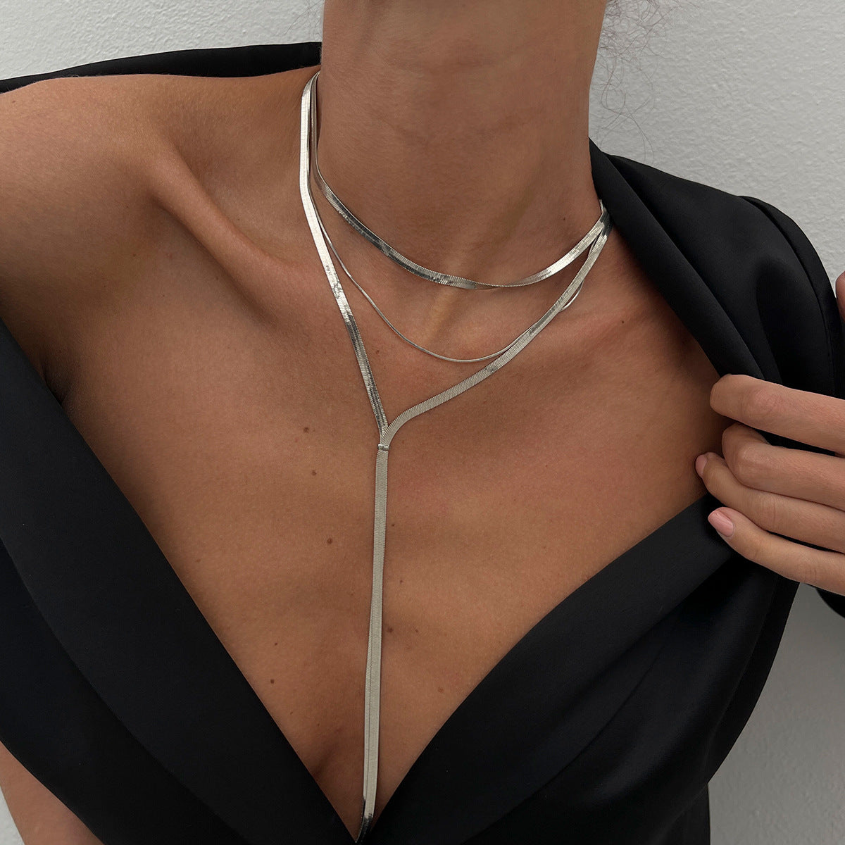 Planderful Vienna Verve Necklace – Unique Double-Layer Design