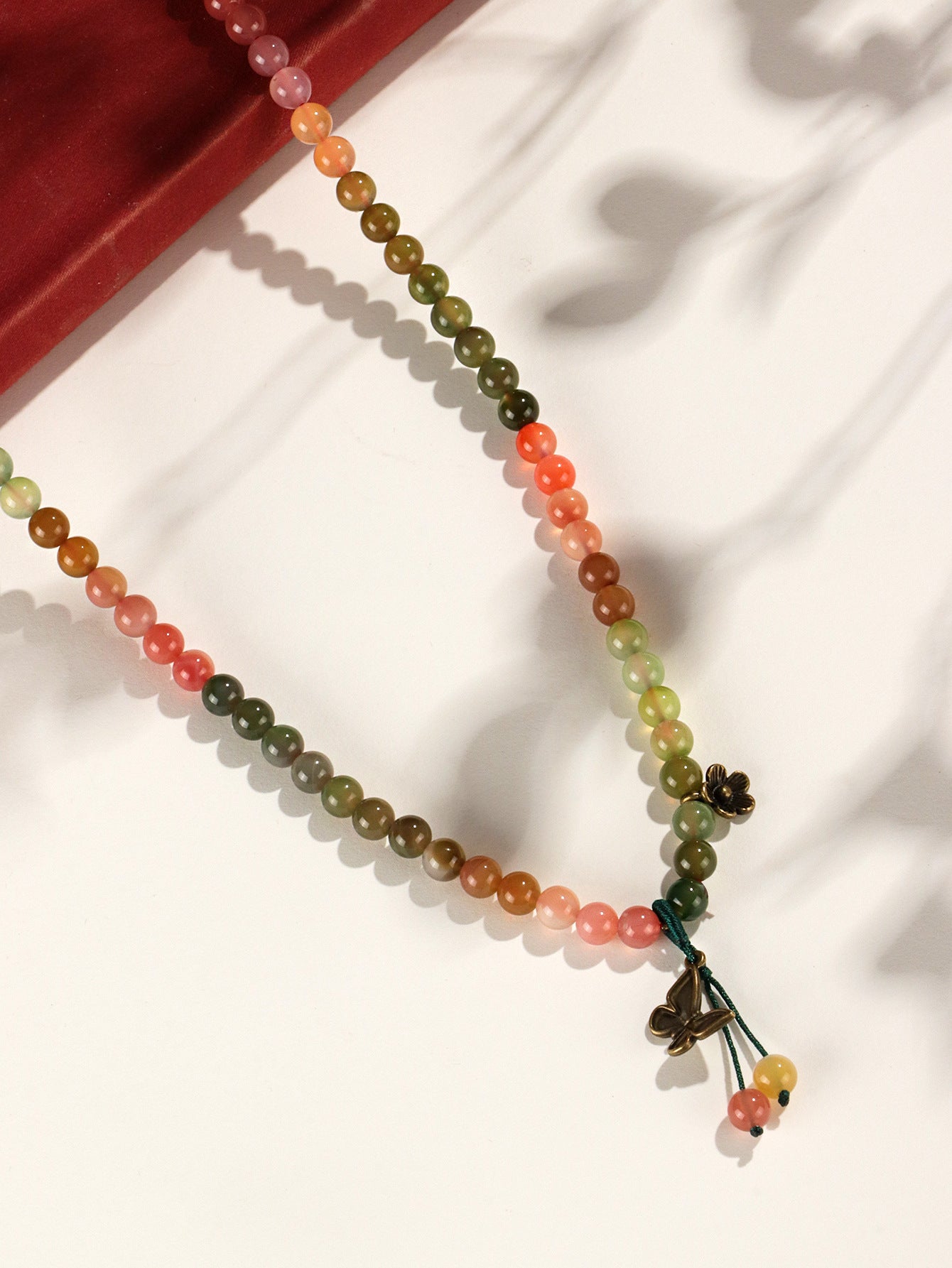 Planderful Fortune's Favor Bracelet – Elegant Agate Beaded Design