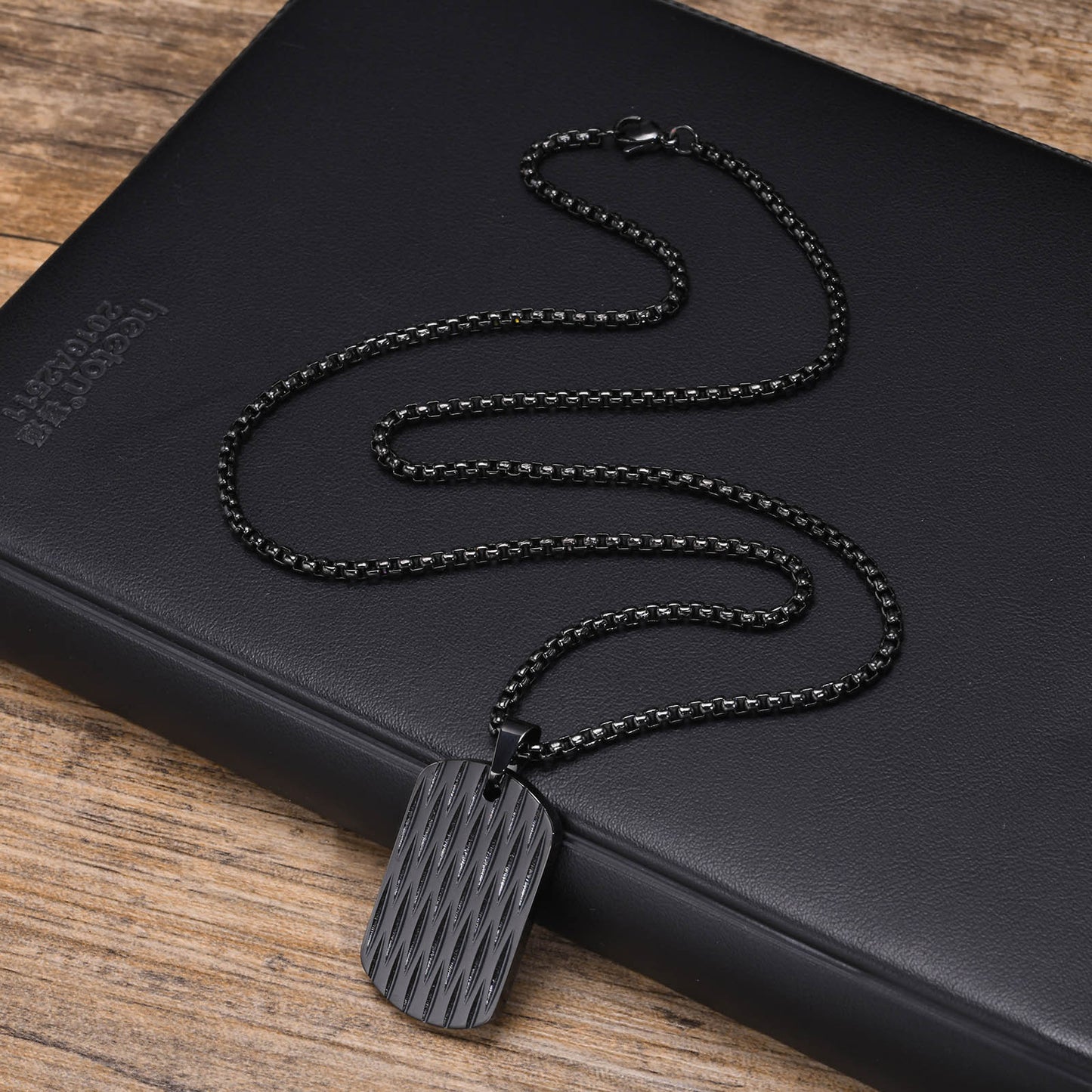 European And American Accessories Stainless Steel Water Ripple Tag Geometric Square Pendant Necklace Jewelry For Men