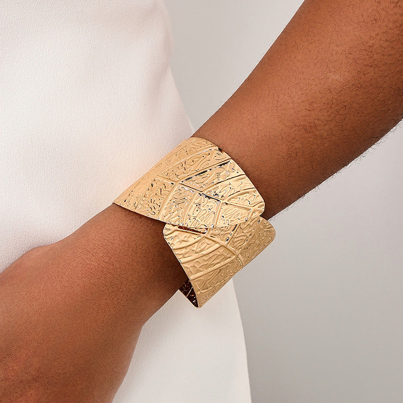 Exaggerated Leaf Metal Bracelet - Vienna Verve Collection