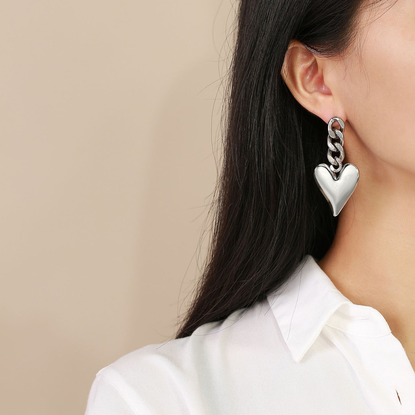 Love Chain Earrings Geometric Metal Heart Earrings Wholesale