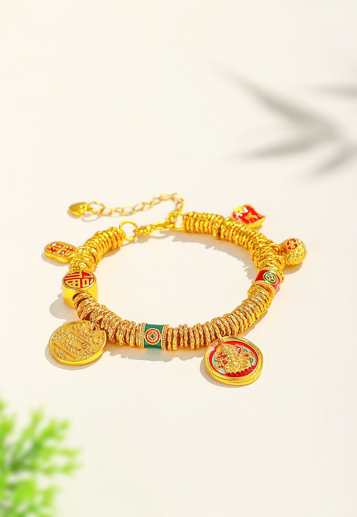 Planderful Fortune's Favor Bracelet – Elegant Chinese Style Entanglement Design