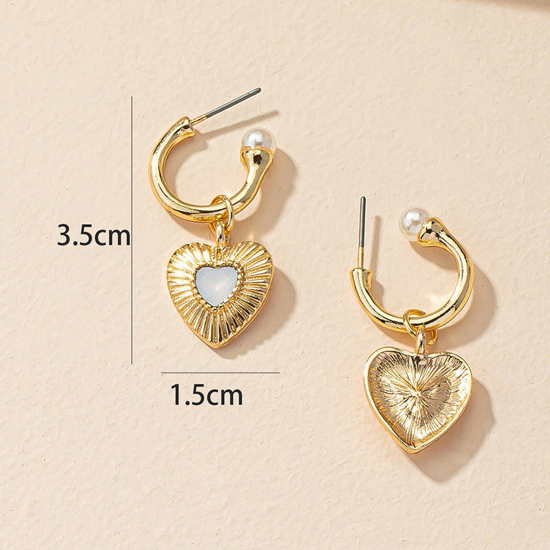 European American Style Metal Heart Pearl Earrings - Vienna Verve Collection