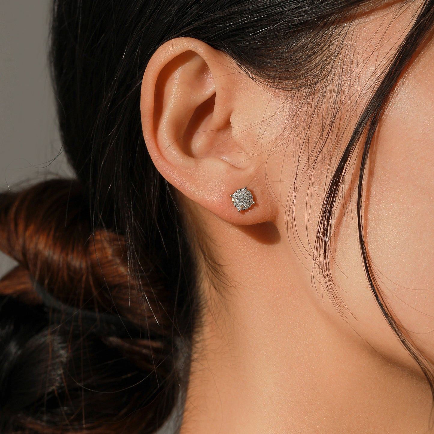 Elegant Women's Sterling Silver Moissanite French Claw Earrings