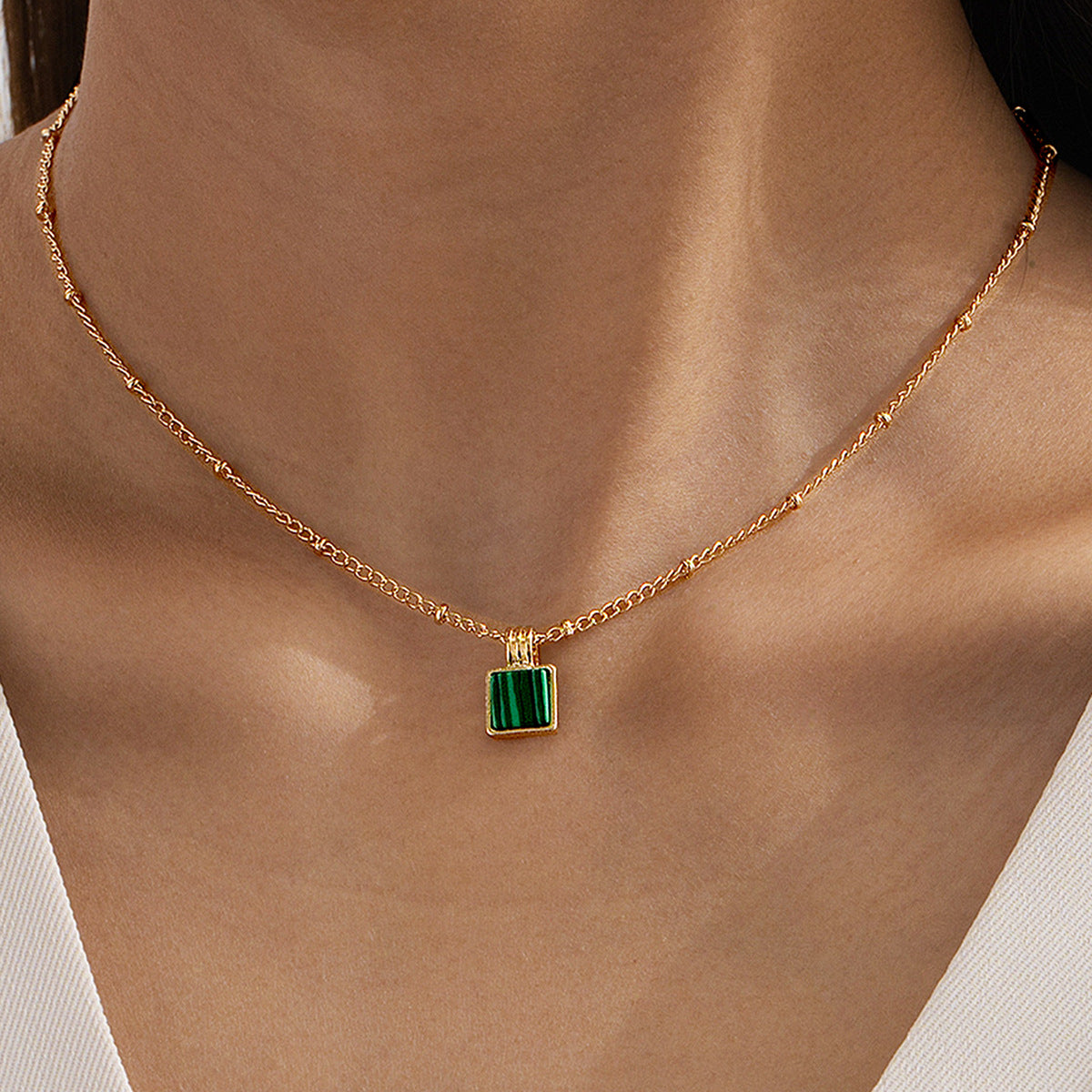 Planderful Vienna Verve Necklace – Elegant Turquoise Pendant Design