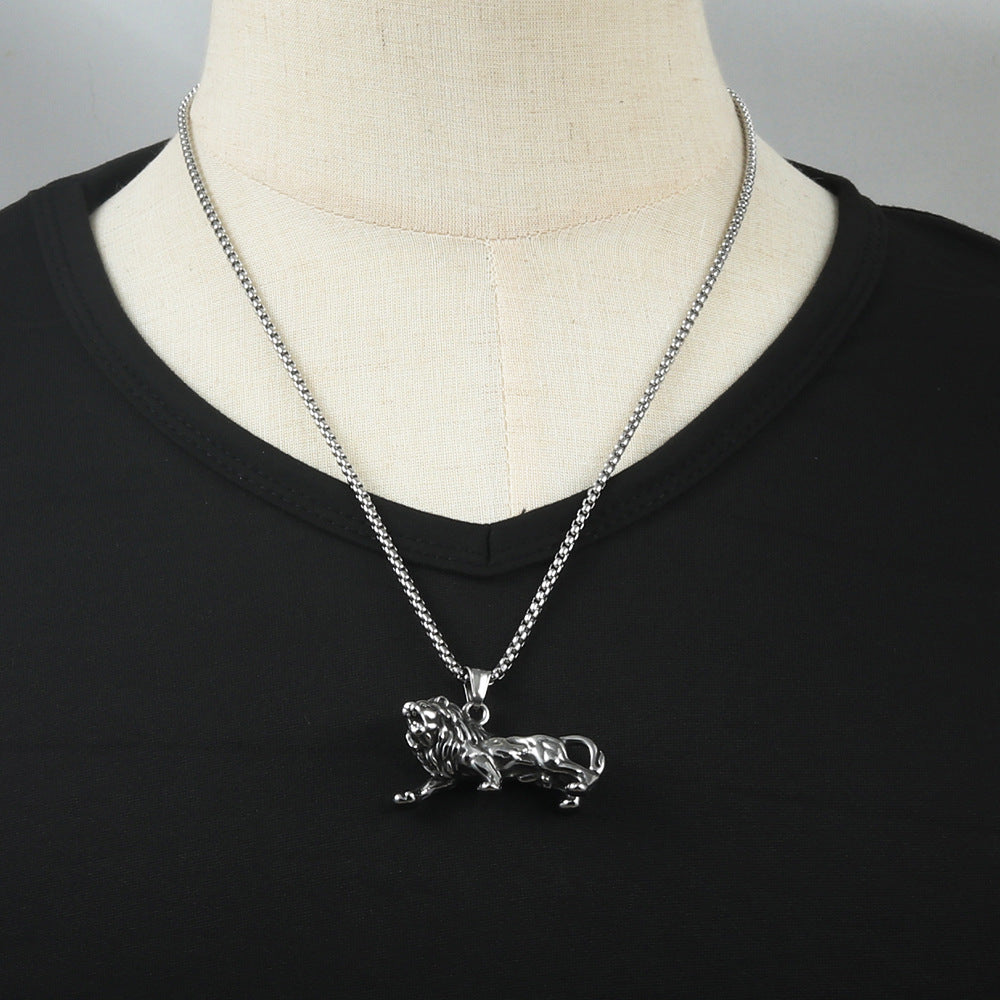 European and American Stainless Steel Lion Pendant Necklace