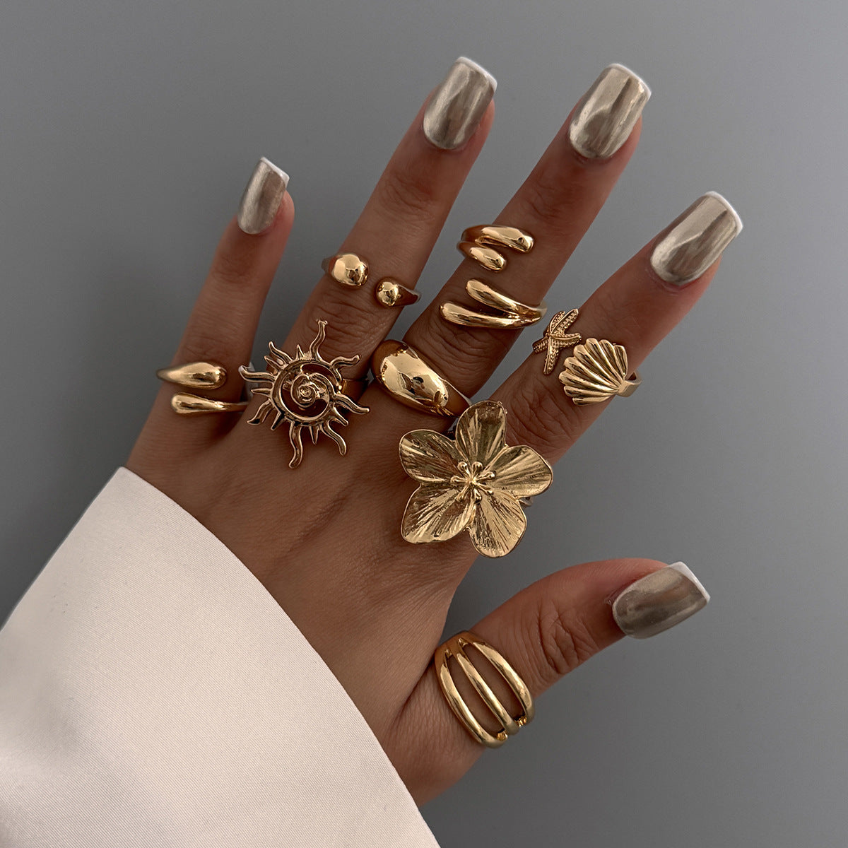 Planderful Vienna Verve Ocean Starfish Ring With Niche Pearl Conch Shell For Women Statement Jewelry