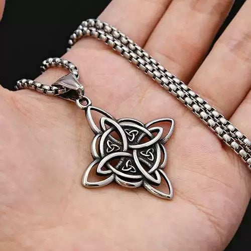 1. Planderful Viking Pendant Necklace for Men in Steel Celtic Knot Retro Nordic Style Gift