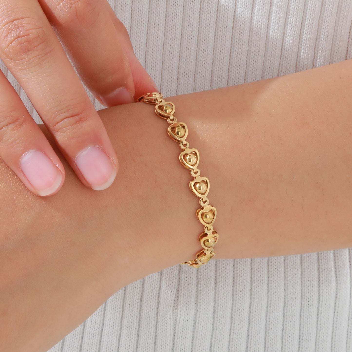 European And American Jewelry Fashion Stainless Steel Heart Shaped Ball Handmade Chain Gold Bracelet Female