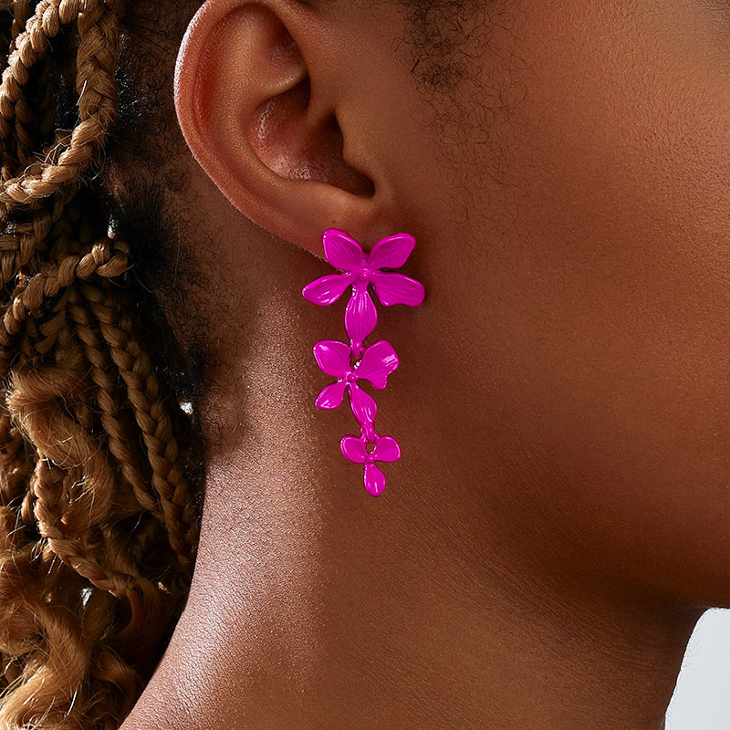 Planderful Vienna Verve Earrings – Fashionable Retro Metal Design