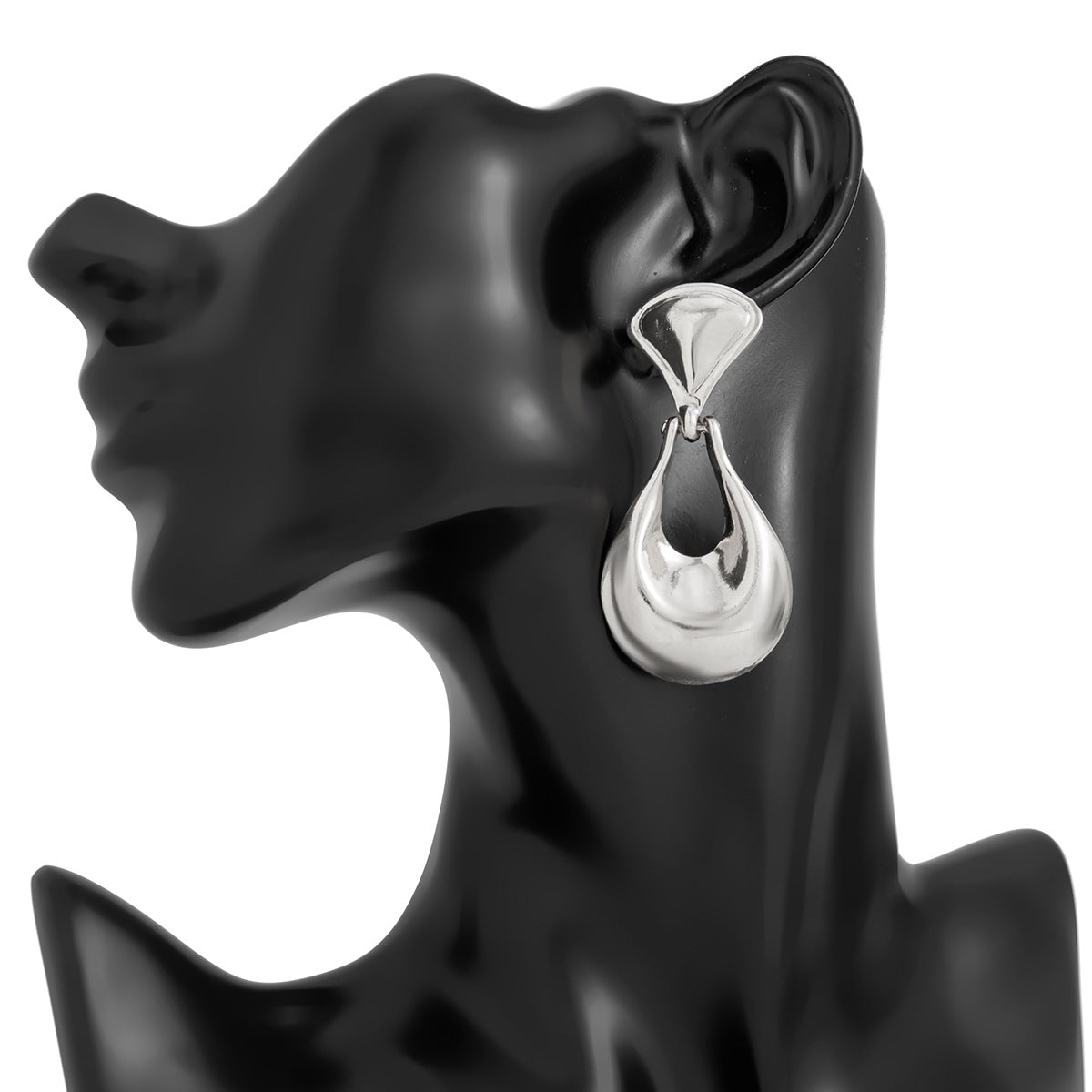 Planderful Geometric Ring Earrings Irregular Design For Trendsetting Women Versatile Bold Statement Jewelry Vienna Verve