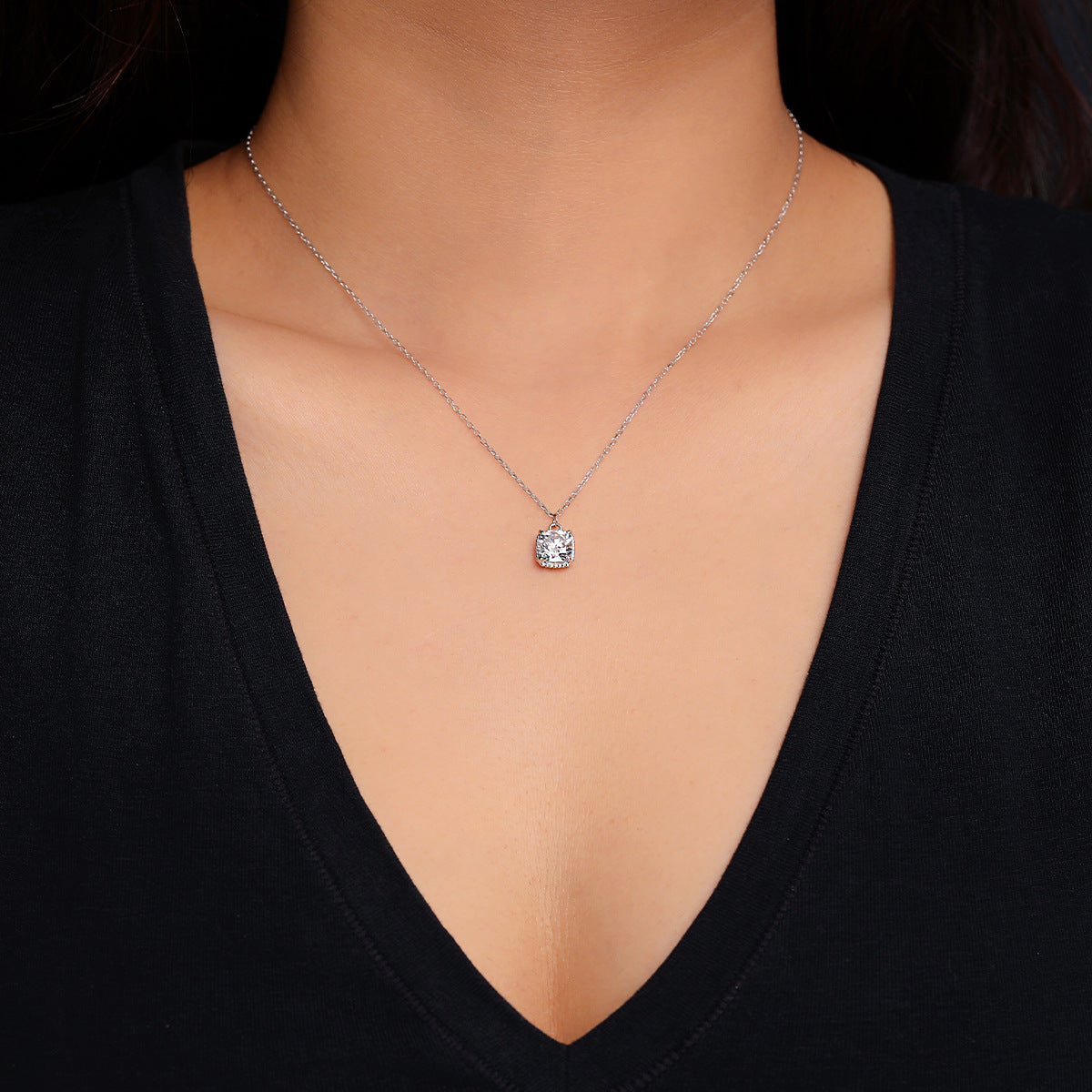 Minimalist Elegant 925 Sterling Silver Women's Pendant Necklace