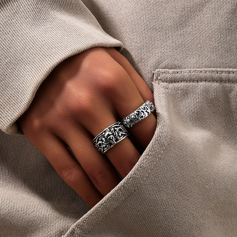 Vintage Metal Cutout Texture Ring Set for Sophisticated Ladies - Elegant Wholesale Jewelry