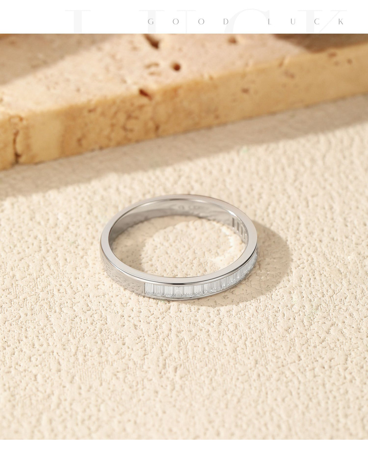 S925 Sterling Silver Ladder-Style Moissanite Ring
