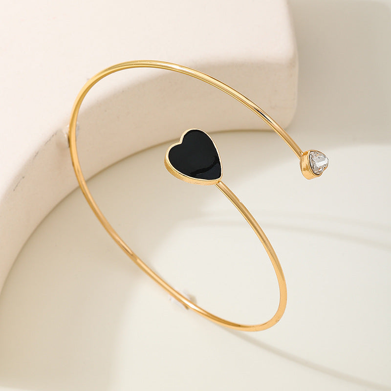 Planderful Vienna Verve Bracelet – Elegant Metal Design with Red Love Zircon