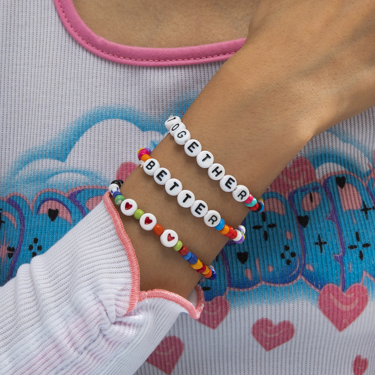 Planderful Vienna Verve Acrylic Heart Letter Bead Bracelet Set For Women Elegant Pastel Color Contrast