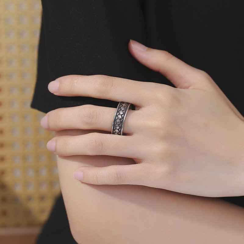 Titanium Steel Ring – Minimalist Braided Pattern