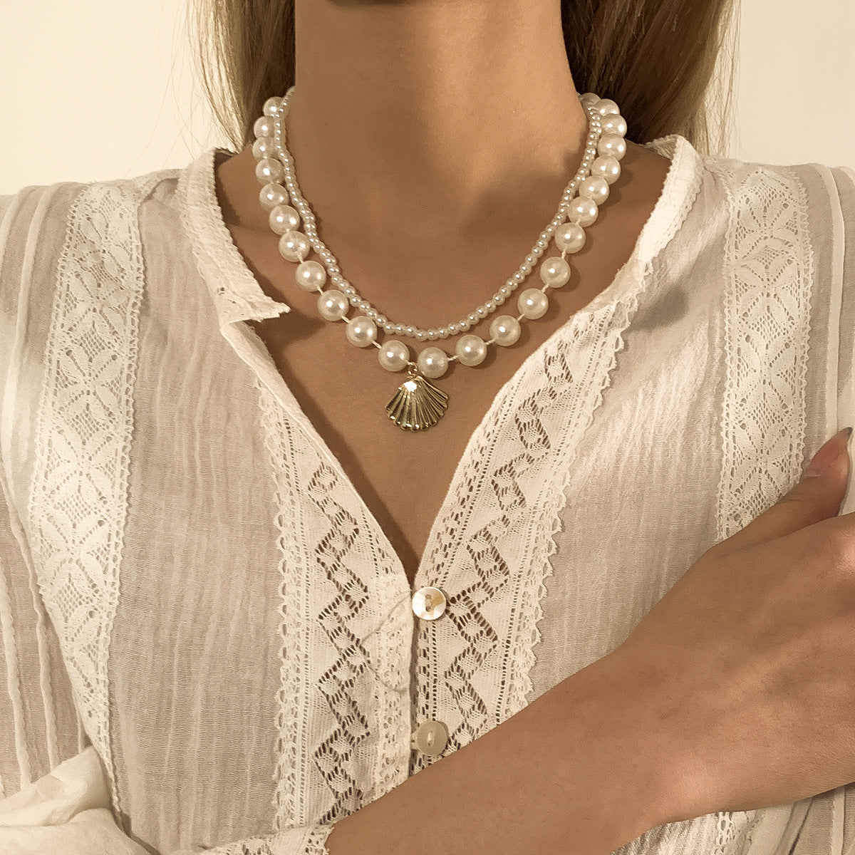 Planderful Vienna Verve Ocean Shell Beaded Layer Necklace for Women Imitation Pearl Geometric Statement Jewelry