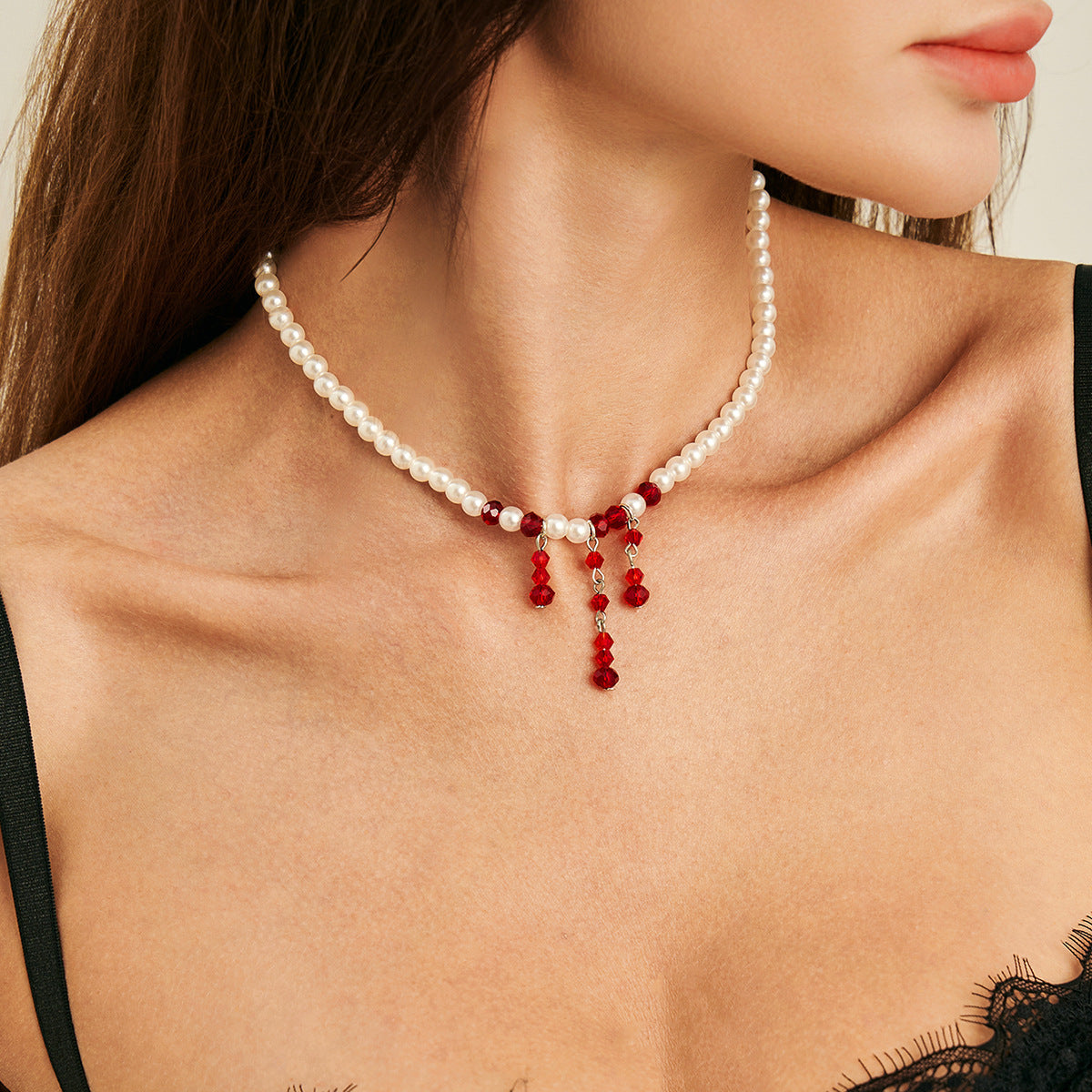 Gothic Pearl Blood-Drip Collarbone Necklace